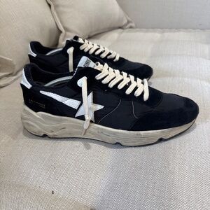Golden Goose Runner Sneakers in black and white. EU45